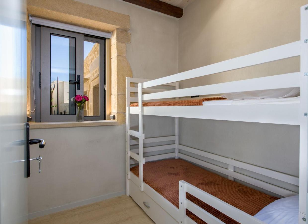 Casa Di Grimpili Villa Kolimvárion Eksteriør billede